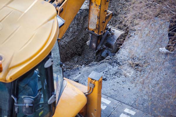 Trenching Services 1 GettyImages 178536615